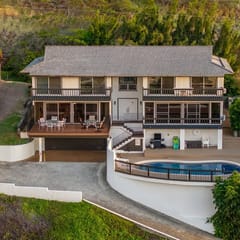 Hale Ohana, Legal, Private, Oceanview home w/pool