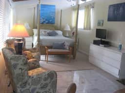 Monet: Cozy unit with AC on next to famous Kailua beach! - Image 2