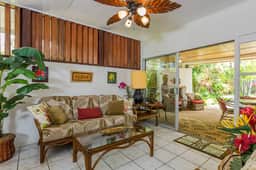 Kaapuni Kainani - Steps from the beach! - Image 2
