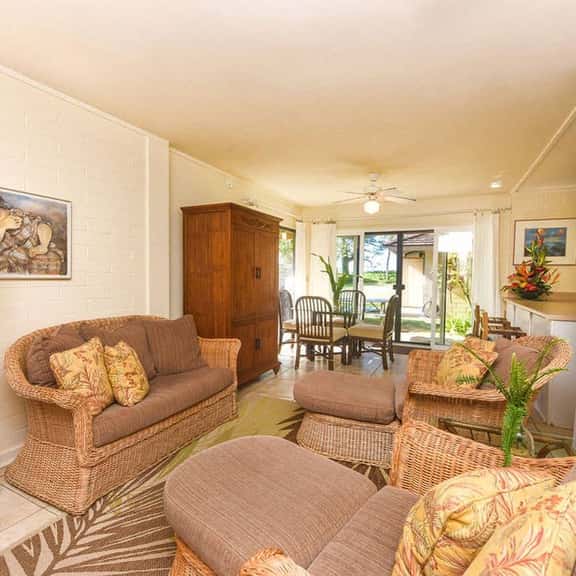 Serenity Beachfront Cottage - Image 1