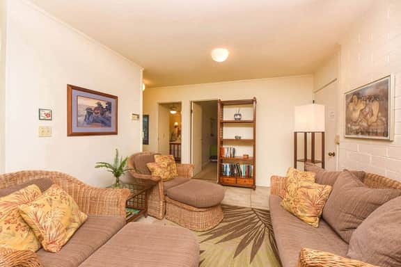 Serenity Beachfront Cottage - Image 3